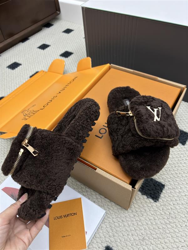 20251128184534114 300